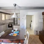 Lägenhet Bilocale Le Rondini Centralissimo *